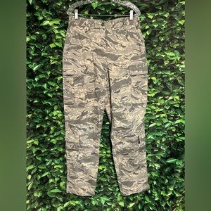 Camouflage Pants US Air Force Military Issue Digital Green Womens 12R